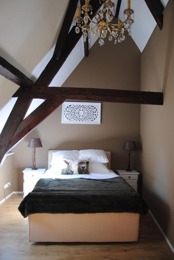 Bed & Breakfast Adrichem En Scherpenseel Middelbourg Extérieur photo